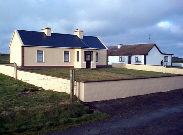 Coyle homes in Gladree