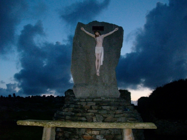 Memorial in Termoncarragh Cenetery.